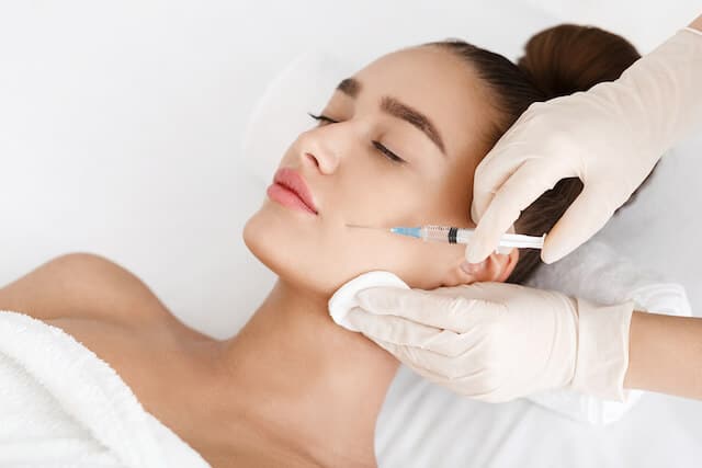 botox-for-the-jawline-explore-the-risks-and-downtime